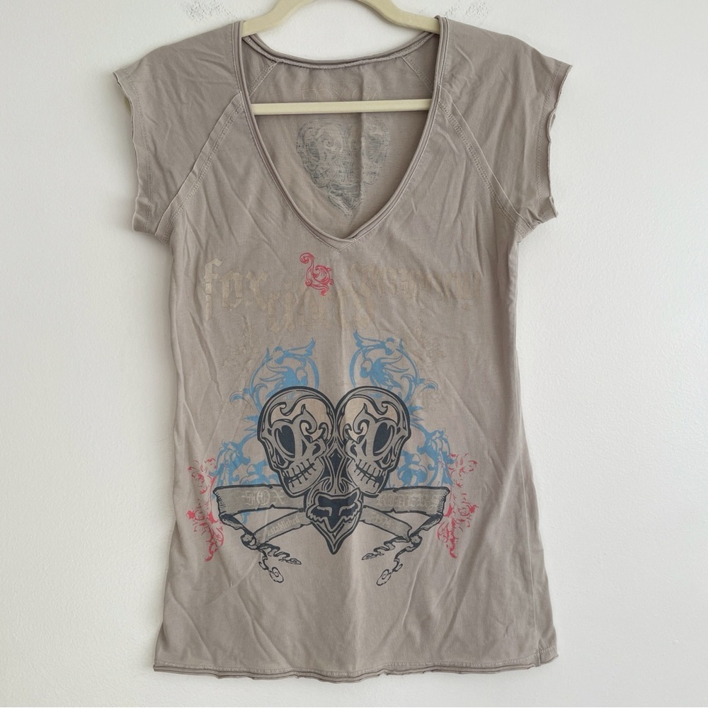 Y2K Fox Racing Graphic T Shirt V Neck Double Sided Skull Heart Logo Vintage Sz M